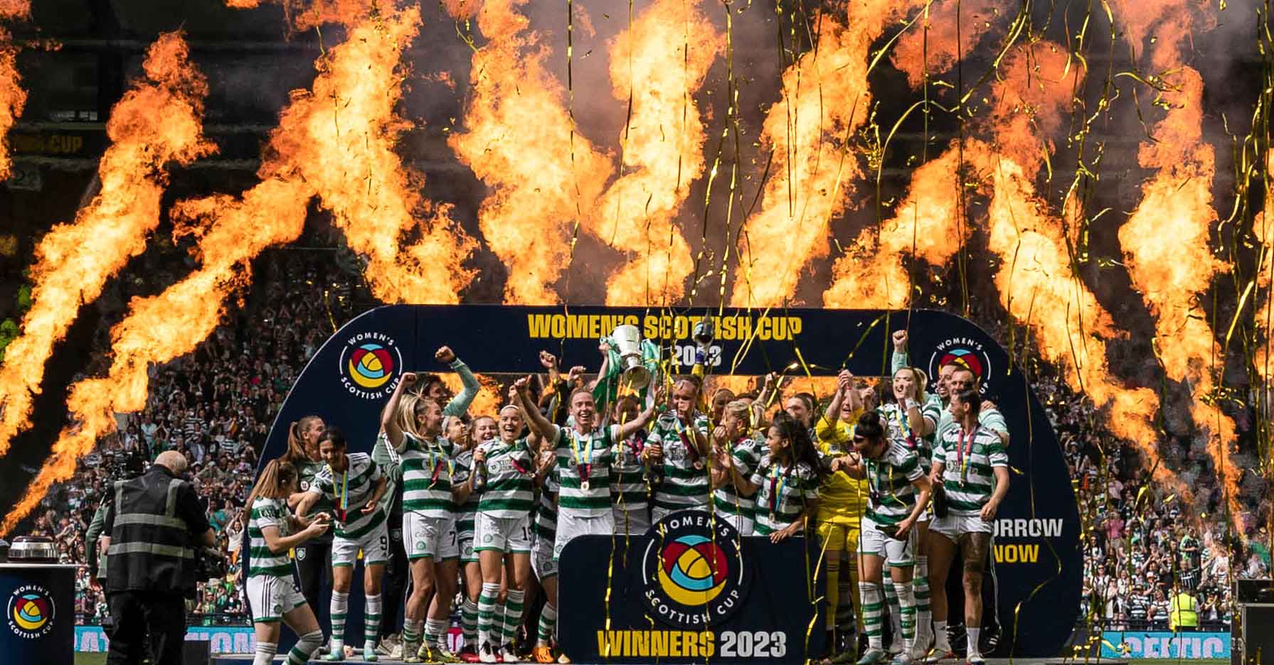 Celtic Trophy Lift