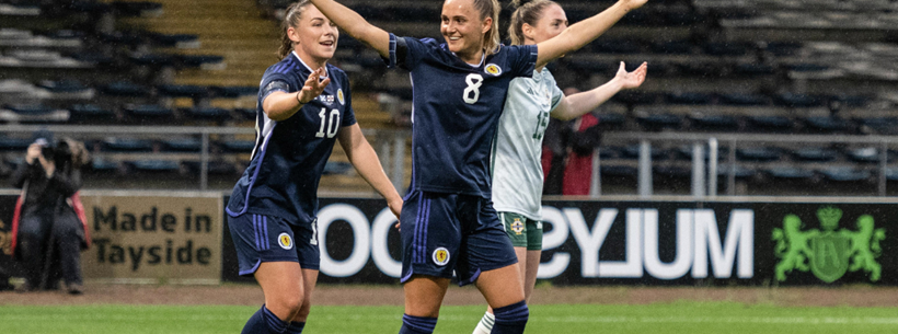 Sam Kerr celebrates