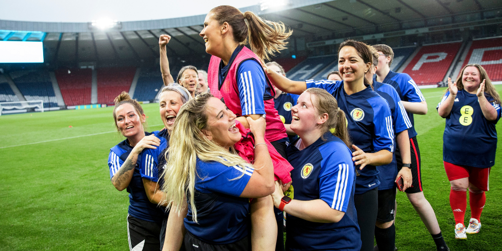 Carnoustie Panmure FC celebrate on the Hampden pitch