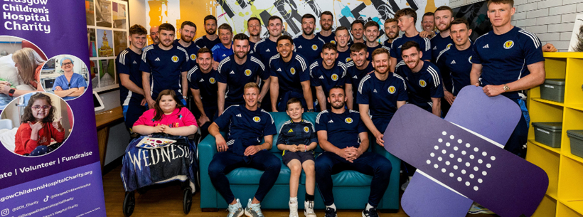 Scotland Men’s National Team visit Glasgow’s Royal Hospital for Children
