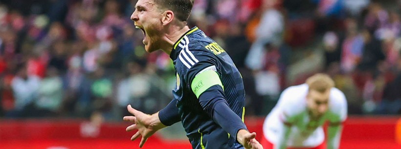Andy Robertson celebrating