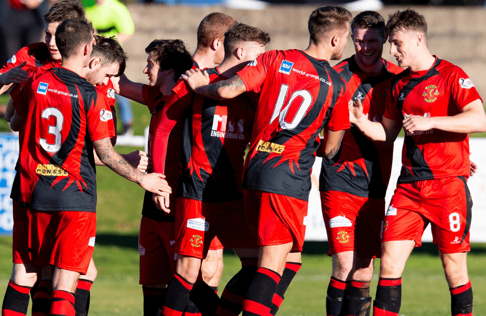 Annan Athletic celebrate winner v rothes