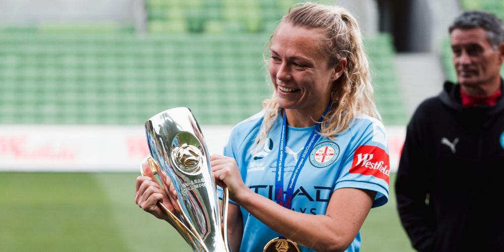 Emslie back safely on home soil after trophy elation