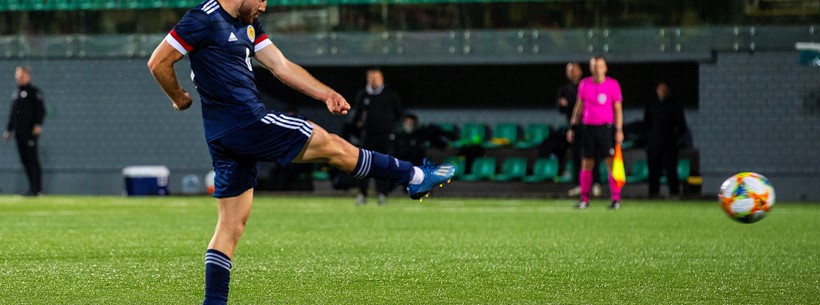 Late Allan Campbell goal secures 21s win against Lithuania