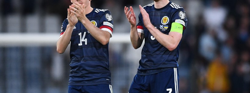 Billy Gilmour and Andy Robertson clapping